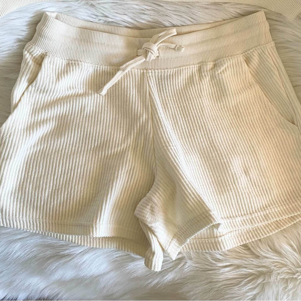 Cream Ribbed Lounge Set - Picture 2 of 3